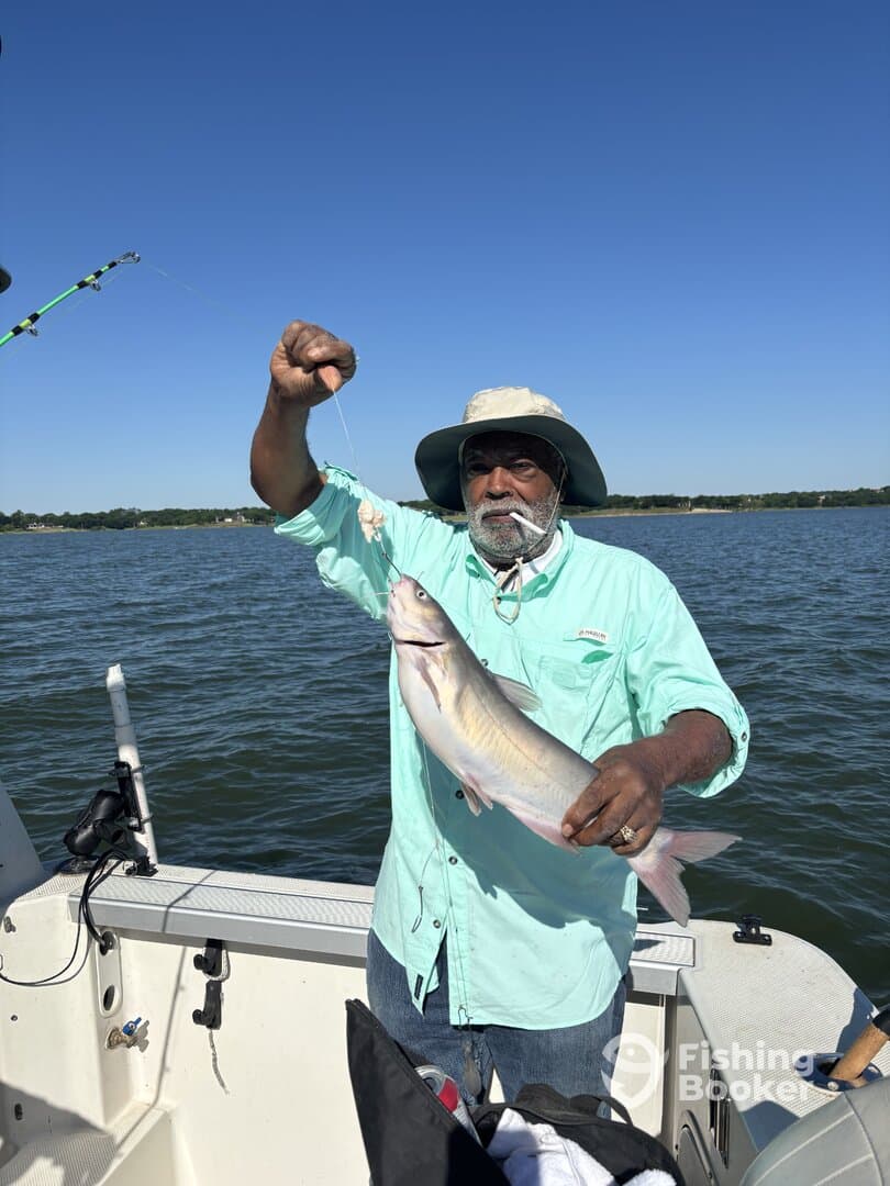 we caught lots of fish not huge but enough for several meals.