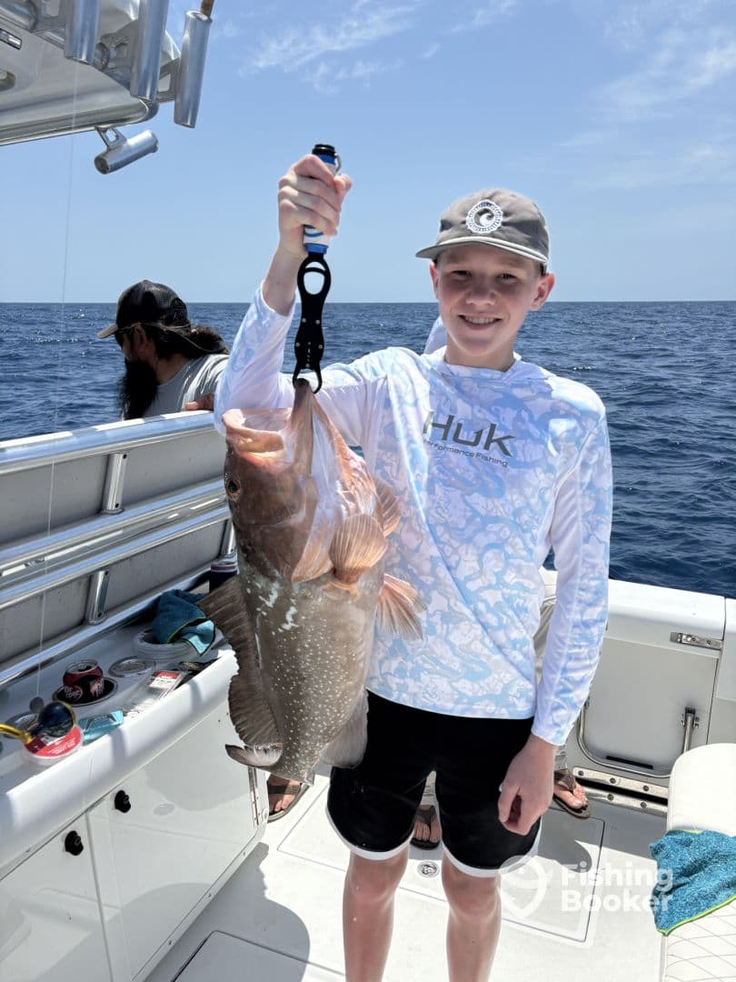 Top notch Capt and knows where the fish are!