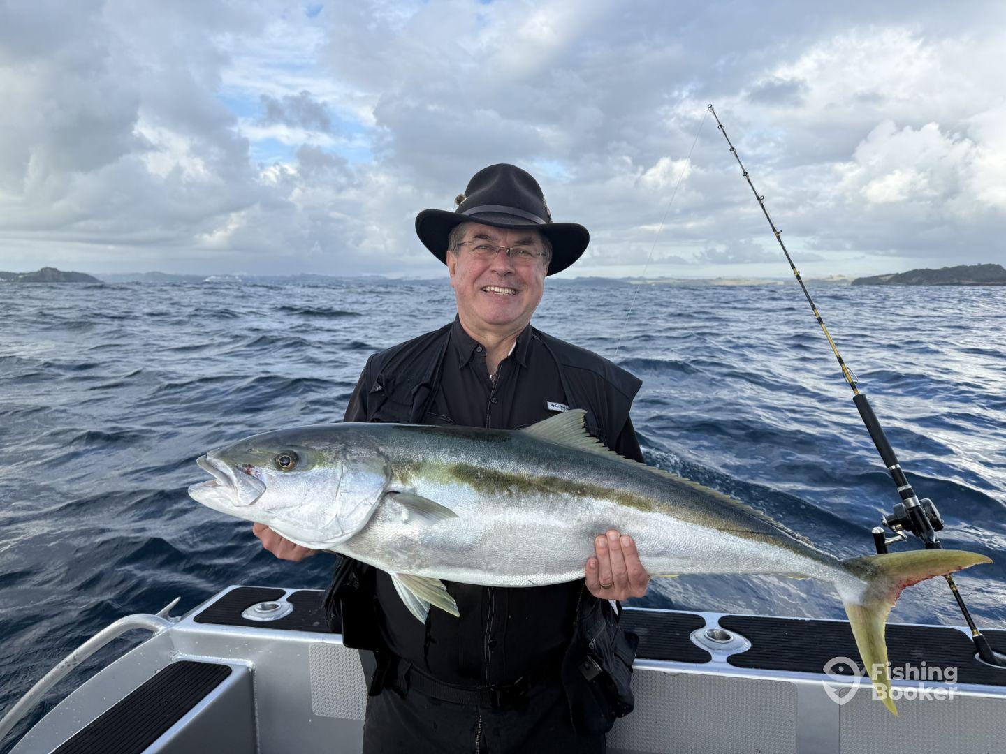 Great Days fishing - caught Kingfish & Snappers.