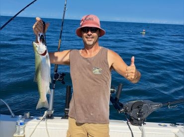 Hook'in Hogs Fishing Charter LLC – Striper