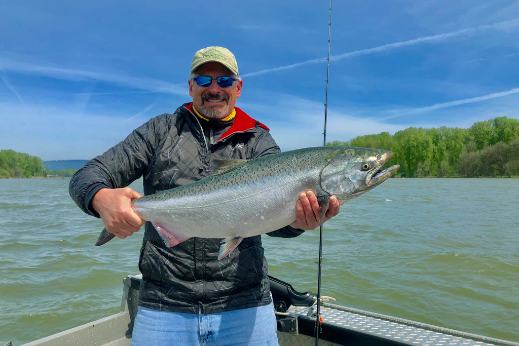 Columbia River Fishing: The Complete Guide (Updated 2022)