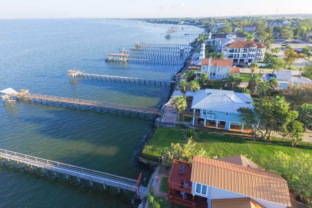 An aerial view of the houses and its docks on the coast of Galveston Bay in Texas City