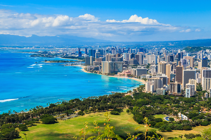 an aerial view of Honolulu, Hawaii, one of the best fishing cities in the U.S.